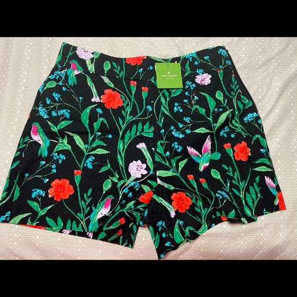 Kate spade ♠️ floral short - Picture 2 of 4